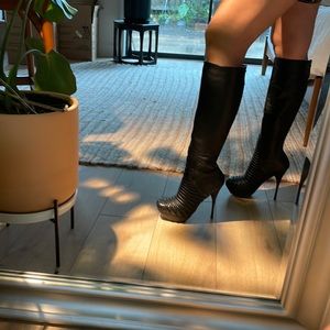 L.A.M.B. Gwrn Stefani Lamb, Knee-high leather boots.